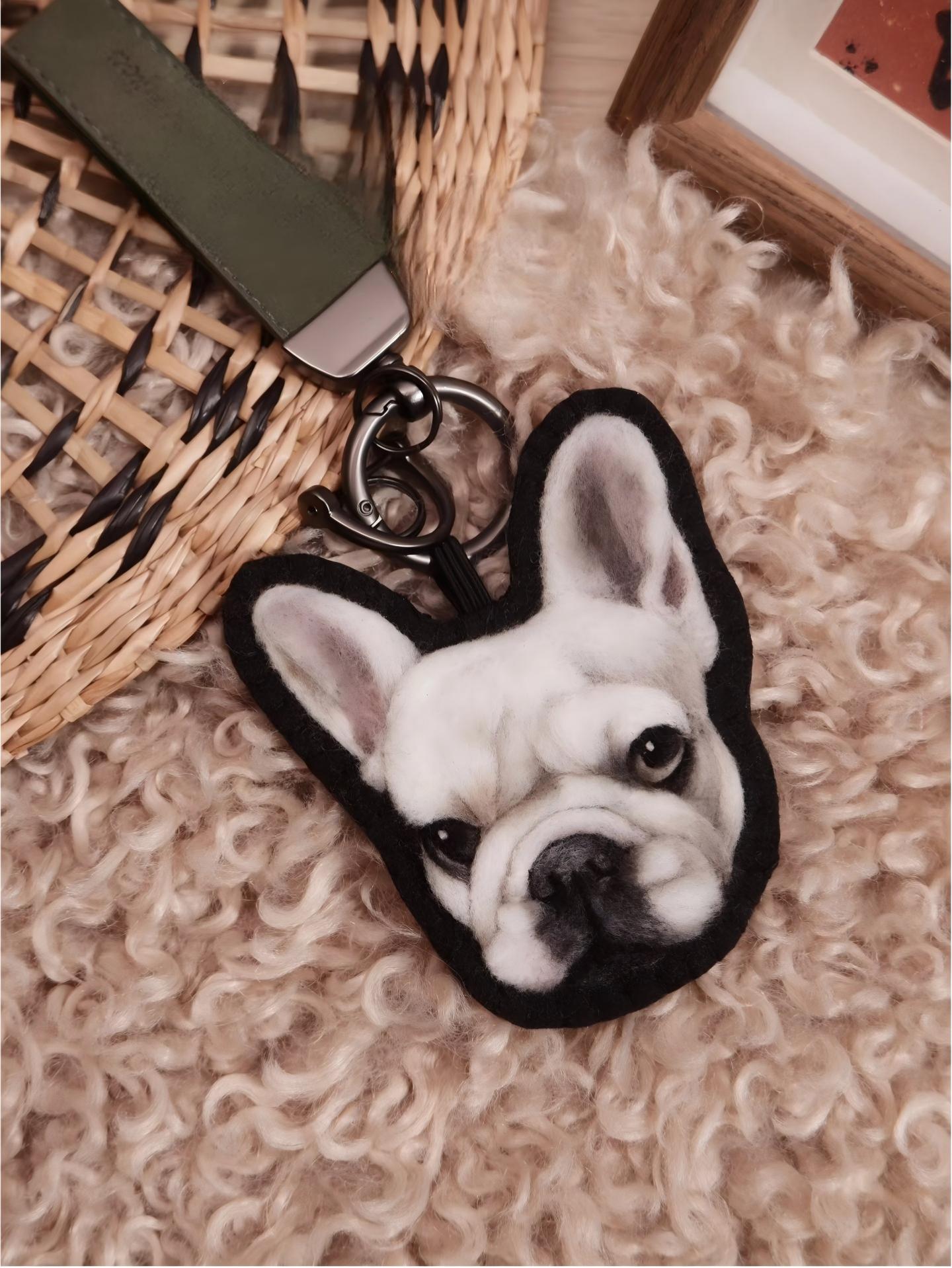 White French bulldog keychain with black fabric outline